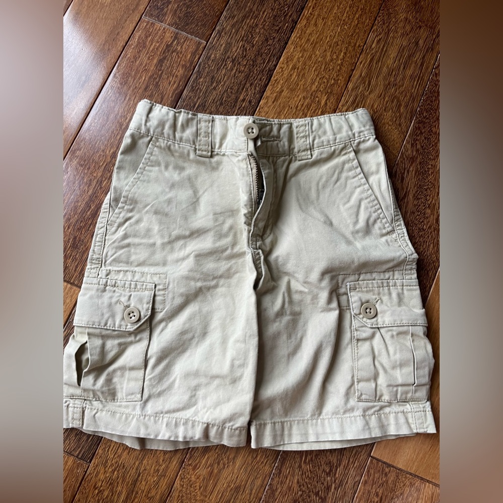 Boy khaki shorts